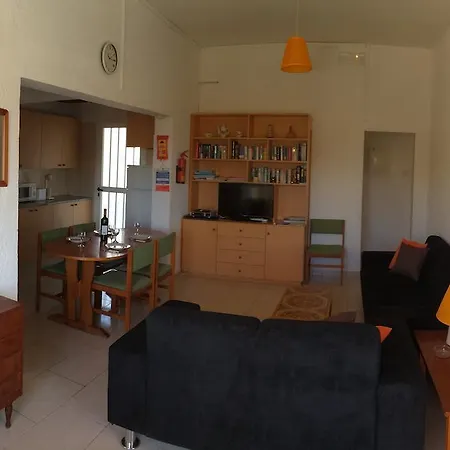 Villa Yvonne *
